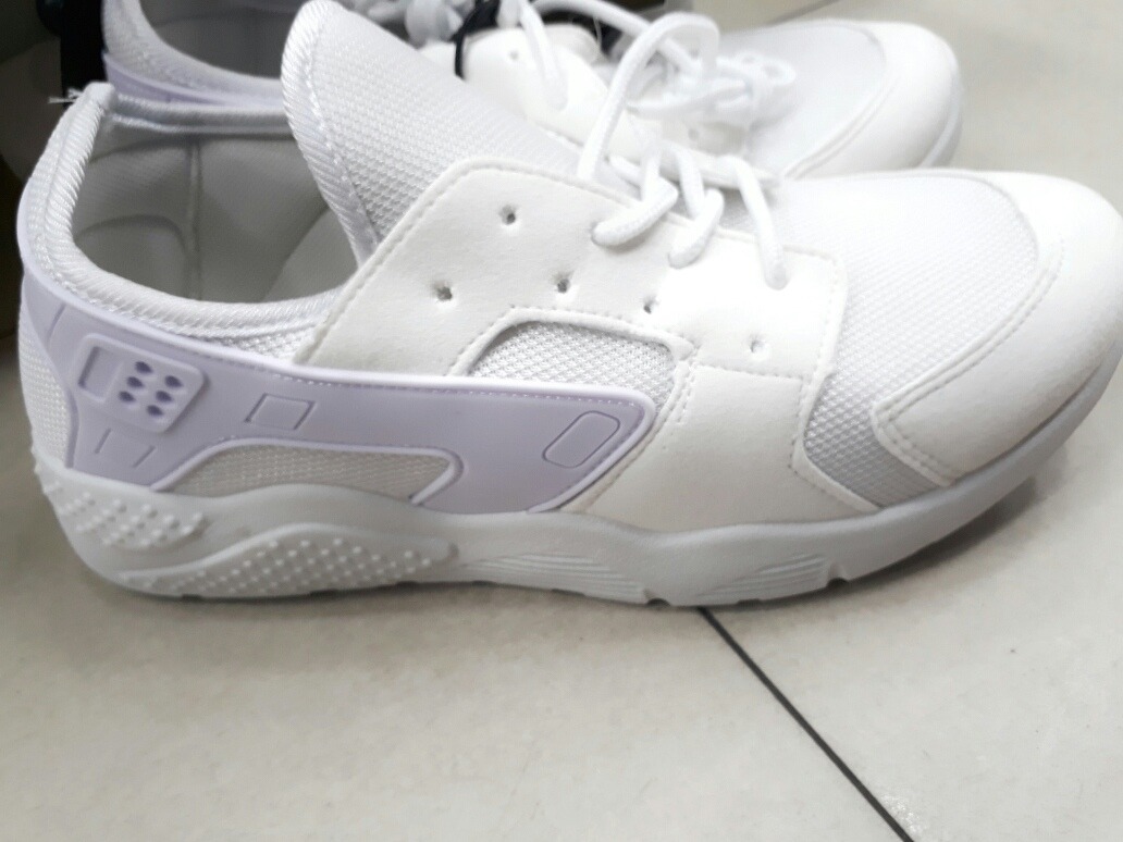 Zapatos Tipo Huarache Imitación Iyawo Blancos - Bs. 18,00 en Mercado Libre